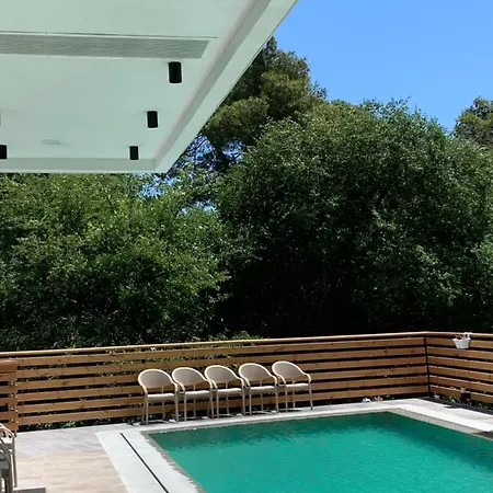 Adria Szálloda Golem