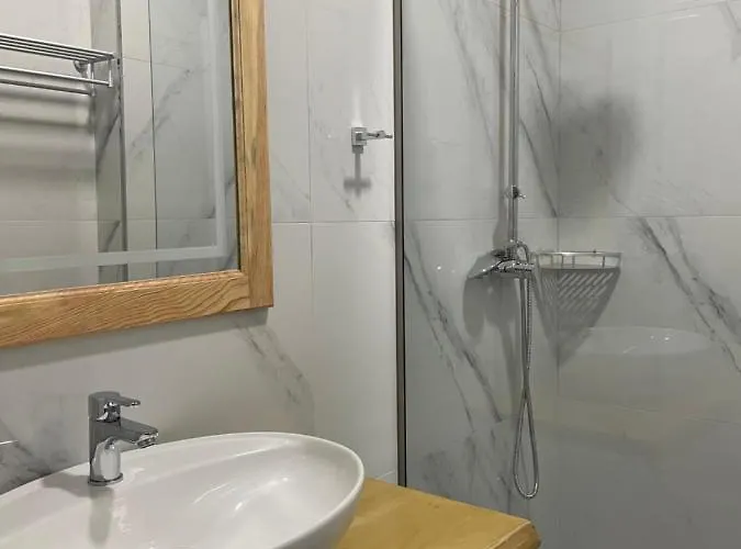 Adria 4* Golem (Tirana)